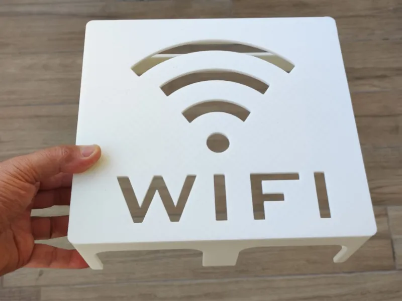Iliad WiFiモデムボックス