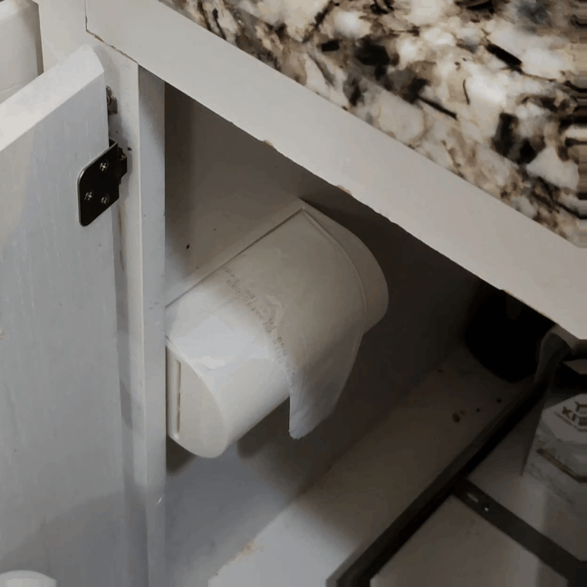 Kitchen Trash Bag Dispenser With Refill Indicator