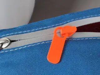 Zipper slider replacement v2 (reverse)