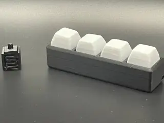 4 button clicker