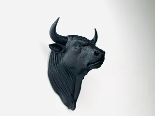Bull wall display keychain holder