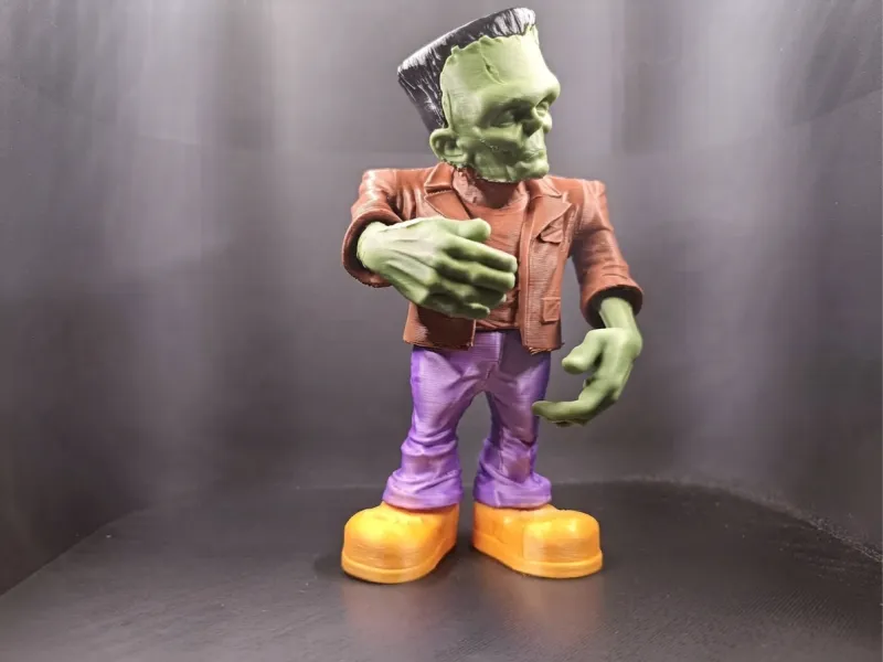 Monstre de Frankenstein stylisé en plusieurs pièces pour Halloween 2026