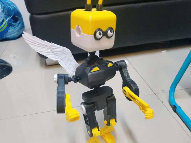 Moki Súper Batalla Mecánica