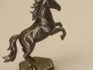 UNICORN LOW POLY