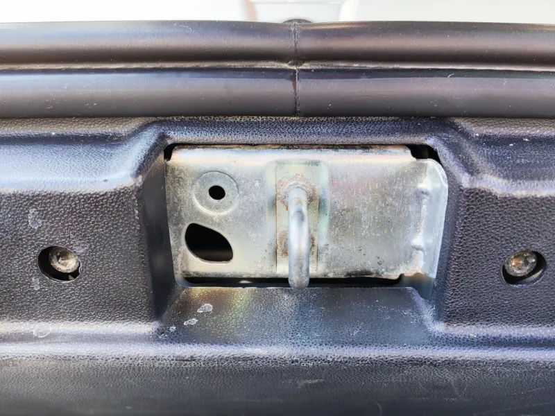 fiat linea bagaj kilit kapak