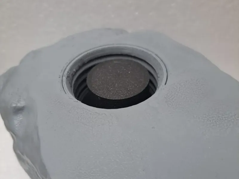Geocaching stone insert