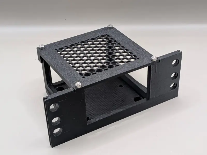 Custodia rack GMKTek NucBox G5 v2 (e v1)