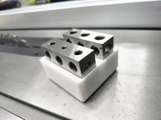 123 Block Holder