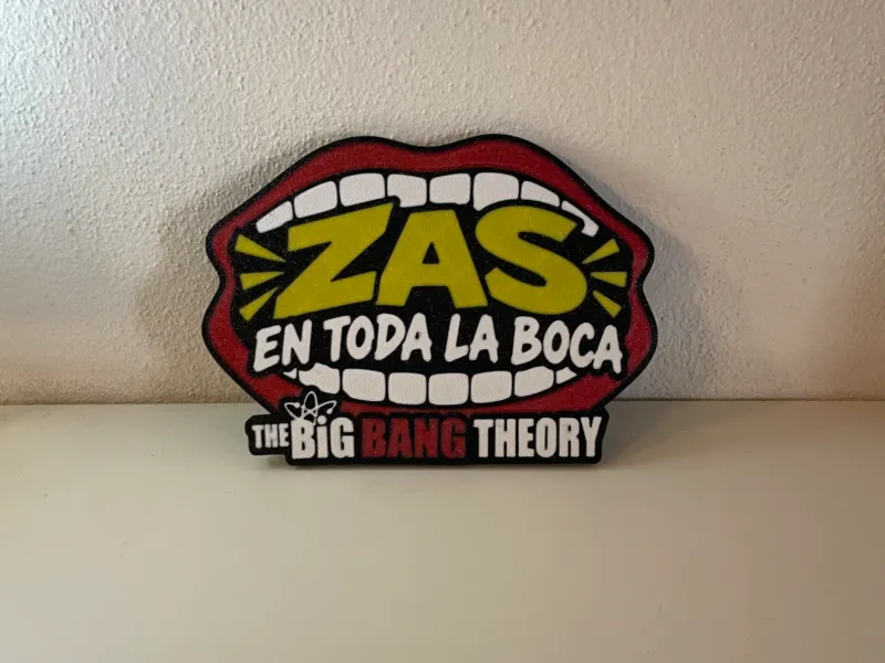 letrero zass en toda la boca