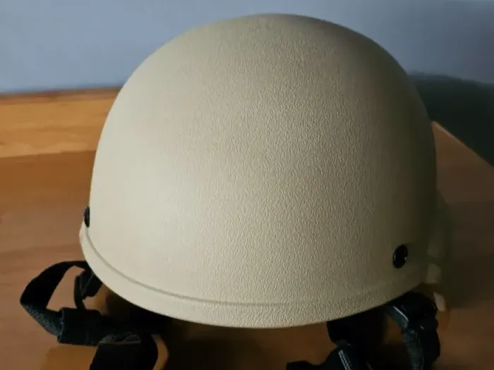 Casque d'airsoft