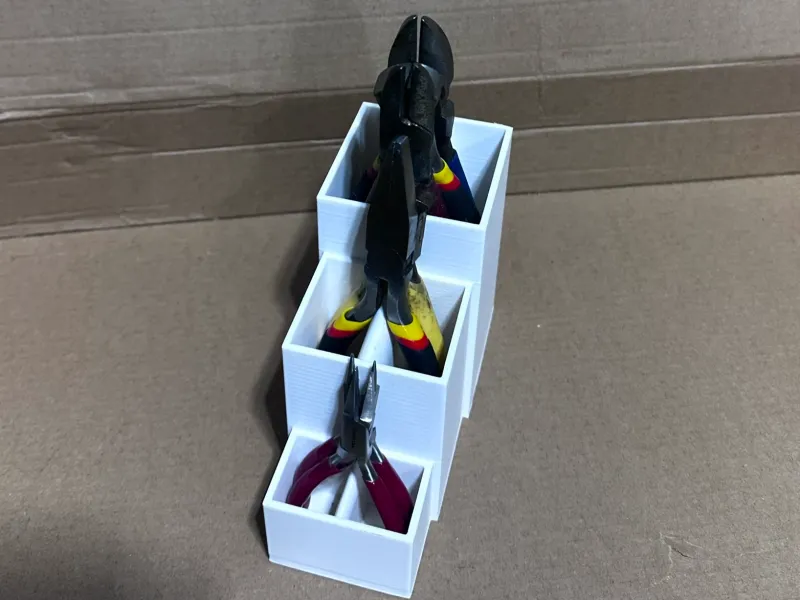 Precision Pliers Rack – Compact Tool Organizer