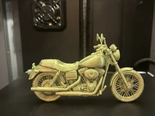 triumph 900 street Win