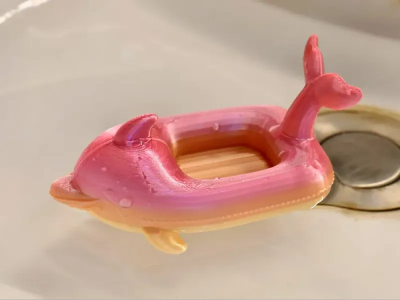 Giocattolo da vasca: barca gonfiabile a forma di delfino