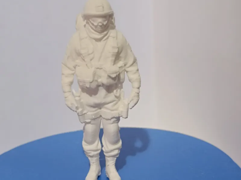 miniature de parachutistes