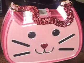 Gabbys Case Handle Assembly