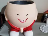 Happy Face Peeing Planter-0