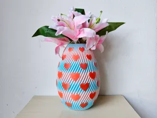 Vase with hearts