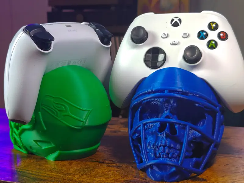 Superbowl 2026 - Football Helmet Skull Controller Stands