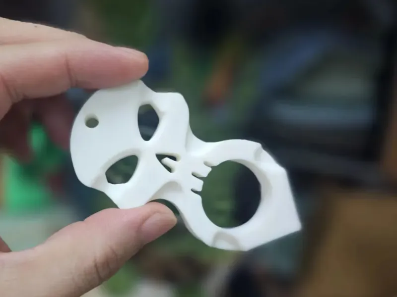 Skull Knuckle Boxer Toy Keychain骷髅指虎玩具钥匙扣