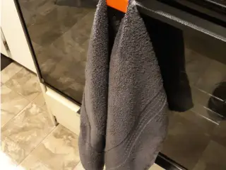 Towel Keeper