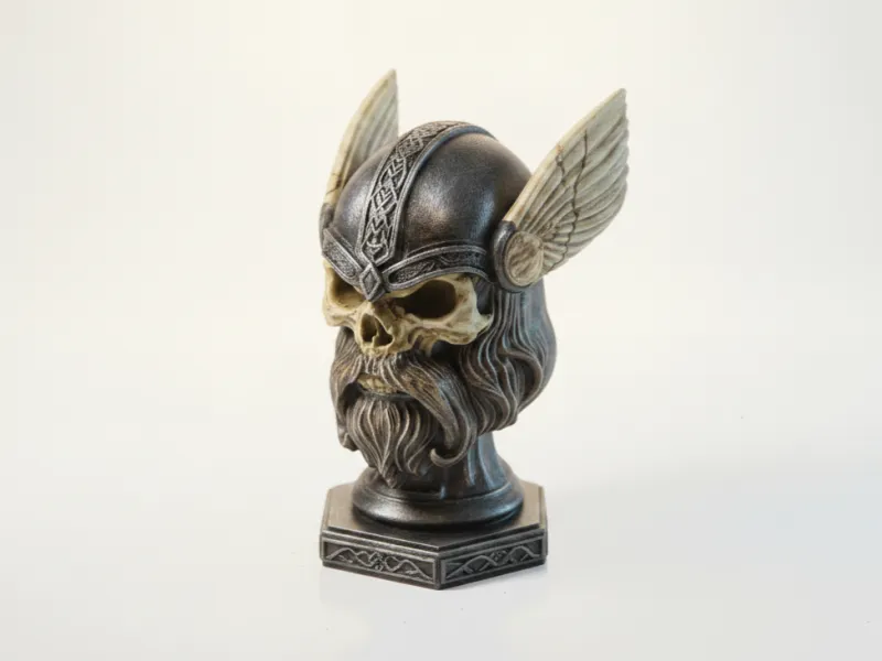 Scultura busto di Thor con metà volto teschio stampabile in 3D