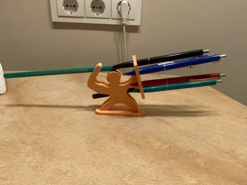 Warrior pen holder