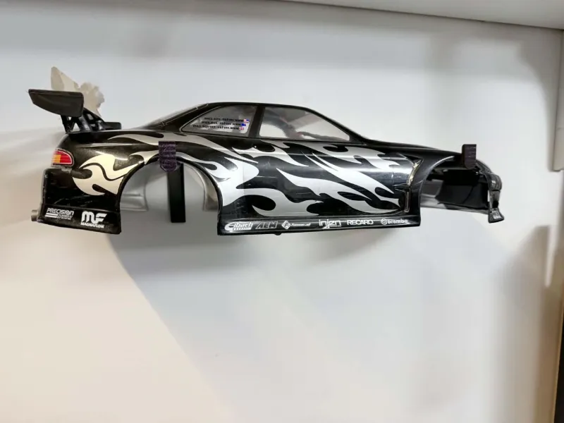 1/10 RC Drift Body Wall Hanger (3M Command Strip Mount)