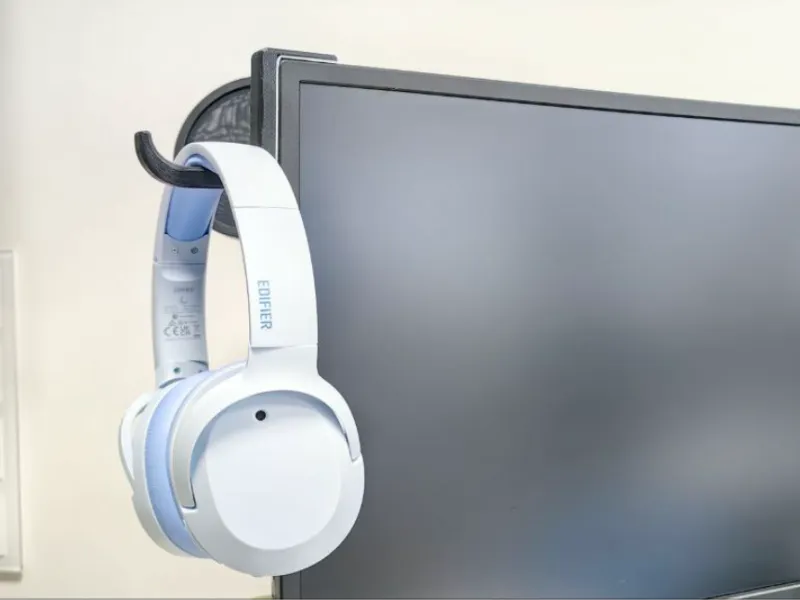 Headphone rack on the monitor