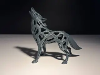Howling Wolf Statue