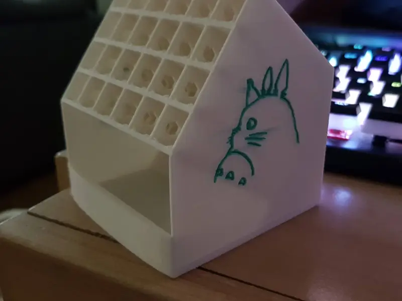 TOTORO PEN STAND