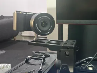 Camera mount for Aluminium profile Sim rig (no tools)