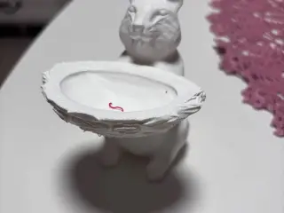 Beaver bowl
