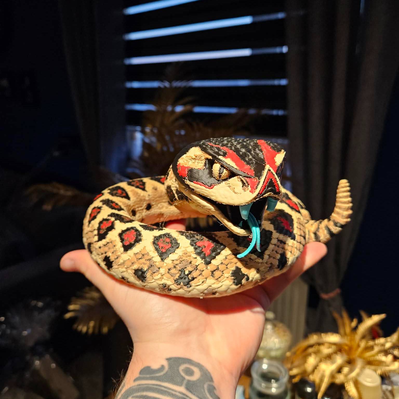 MLB - Arizona Diamondbacks Snake Sculpt