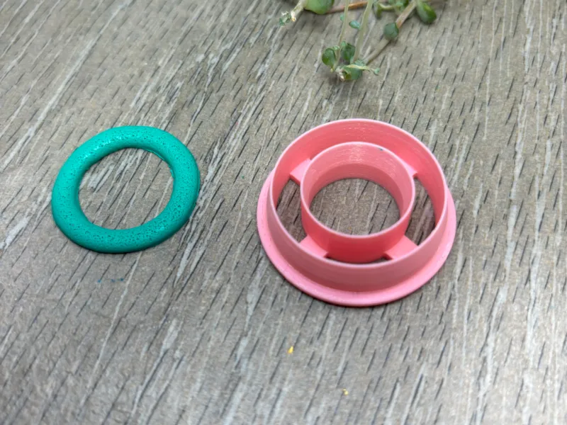 THIN DONUT CLAY CUTTER