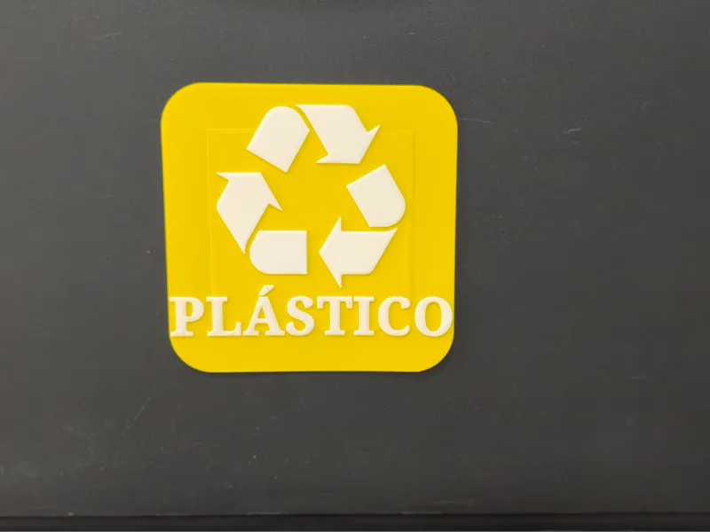 Plaque de recyclage PLASTIQUE IKEA TRONES