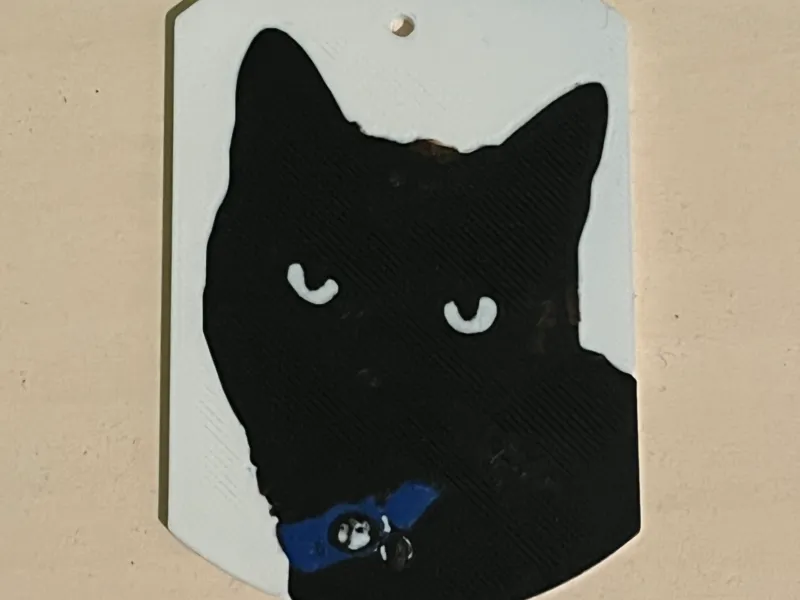 Porte-clés Chat Noir à Collier Bleu
