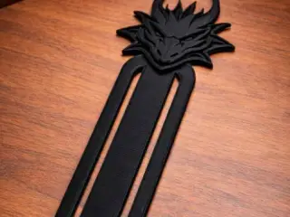 Dragon(front facing) bookmark