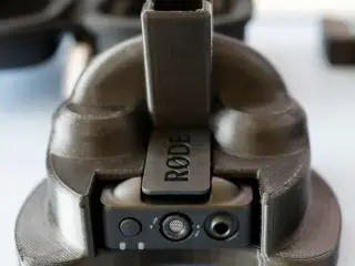 RODE microphone stand