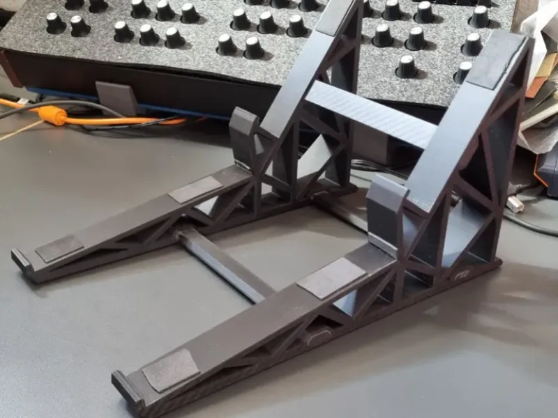 Desktop Stand for Behringer Crave and Edge