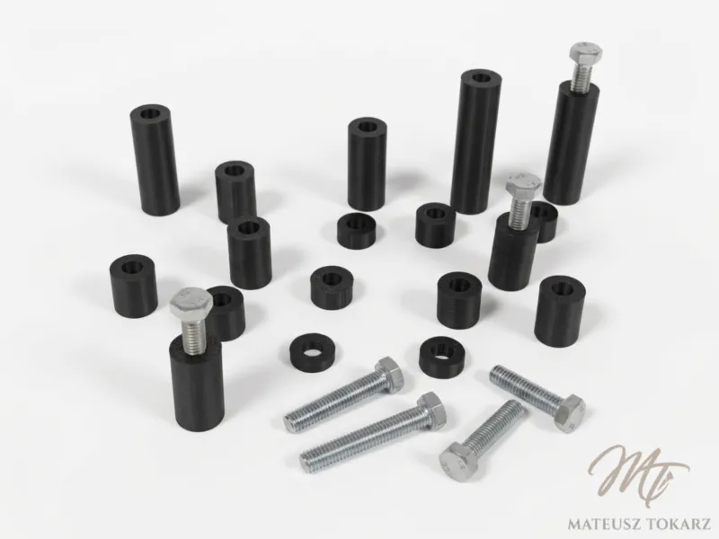 Distanziali per viti M5 | 17 dimensioni (3-35mm)