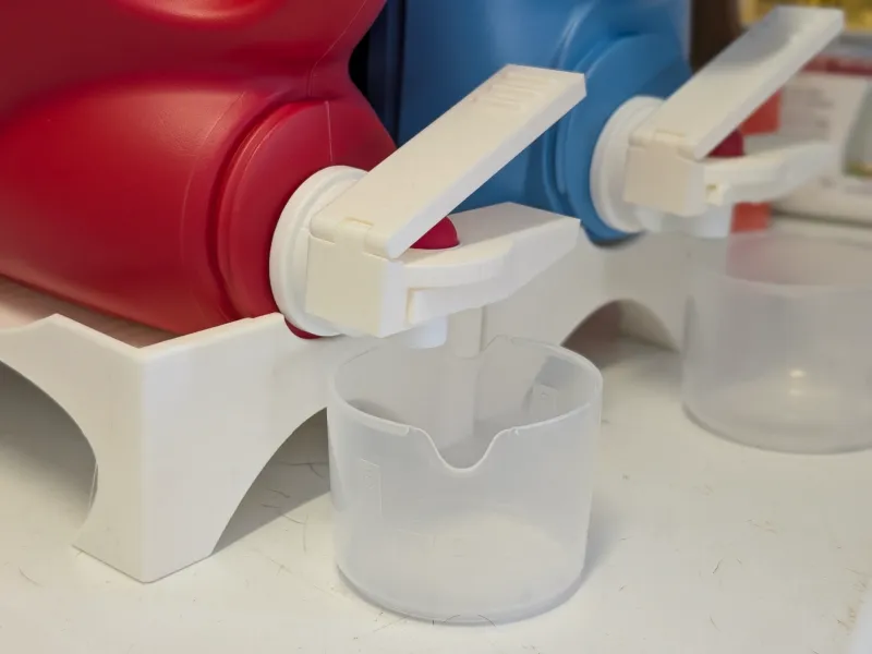Laundry Detergent Dispenser Clip v3 (no supports required)