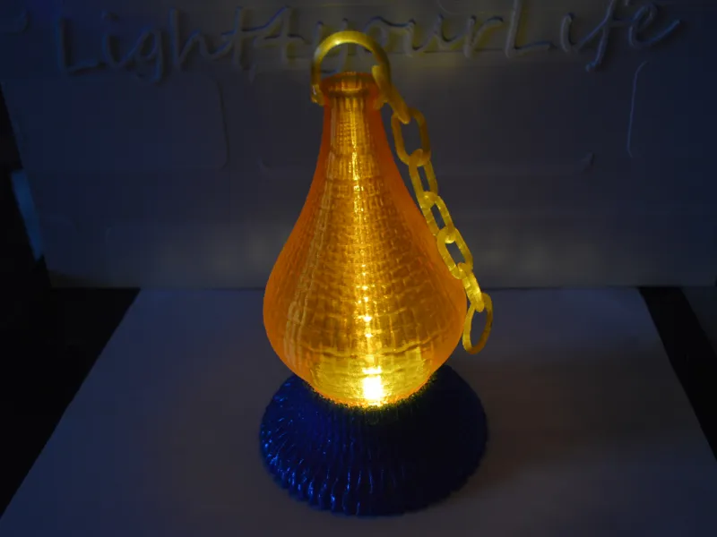 Twist & Light