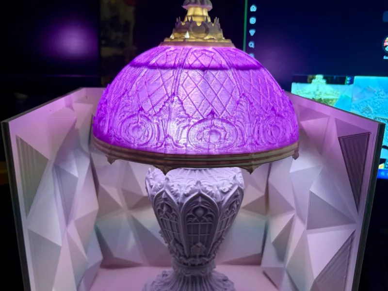 Nocturne Bloom Lamp