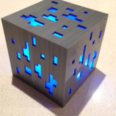 Lighting Minecraft diamond block