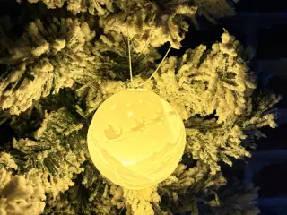 Christmas bauble,  mountain landscape, starry night, diam6cm