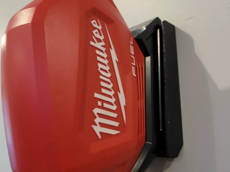 Milwaukee m18 trimmer