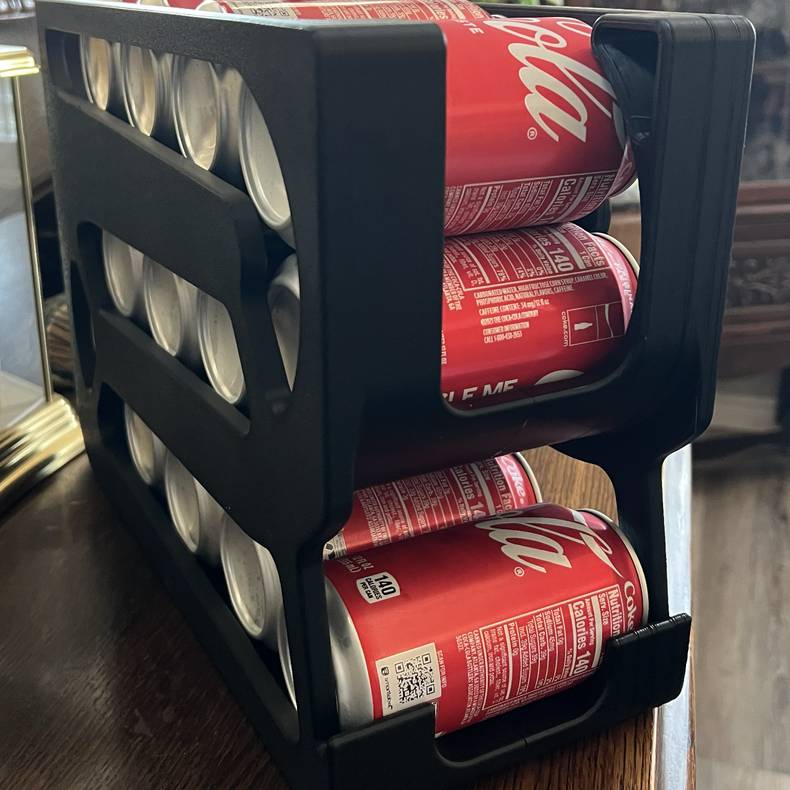 Can dispenser