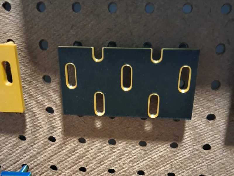 skadis adapter for peg board