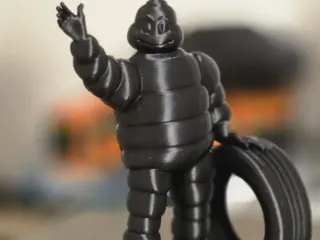 michelin statue