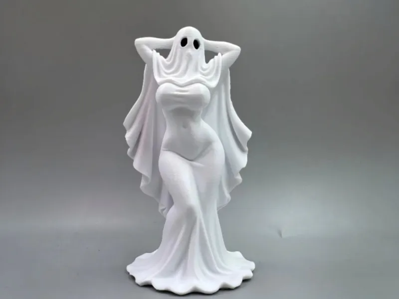 Elegant Ghost Girl - Haunted Pin-up Figurine